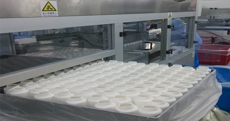 全自動套袋機的優(yōu)勢特性