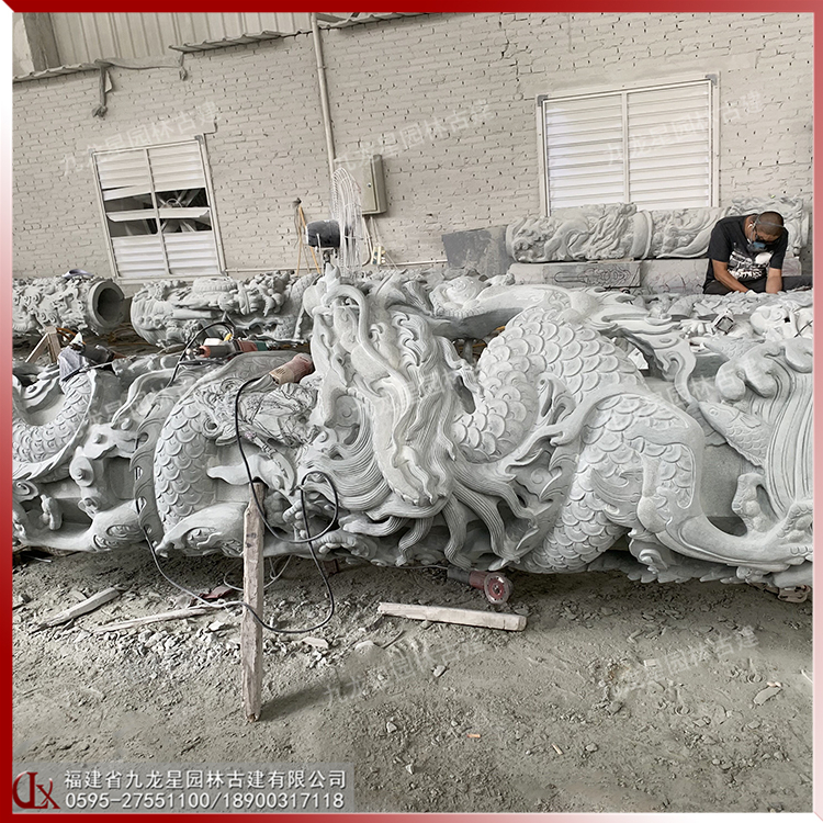 惠安青石石雕龍柱圖片