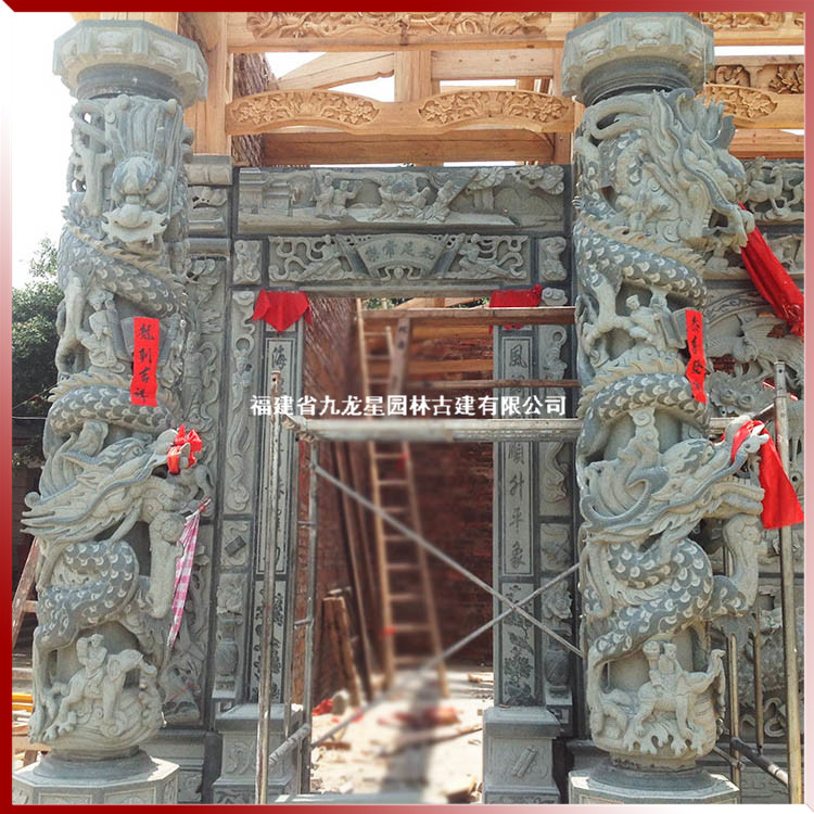 1618385822920227.jpg 祠堂石雕龍柱圖片